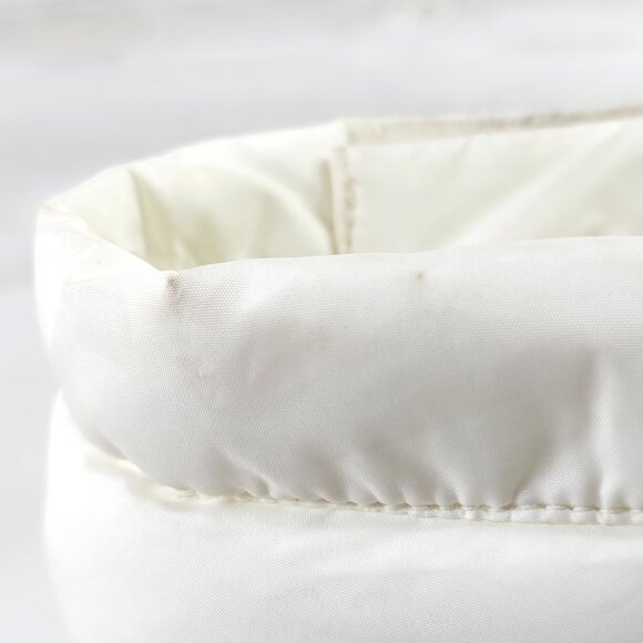 COLUMBIA WOMEN'S SIZE 9 WHITE WATERPROOF BOOTS OMNI-HEAT 200G INSULATION *AS-IS* - Picture 10 of 16